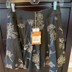 NWT Title Nine / Toad&Co Samba Swing Skort, sz M (8-10)